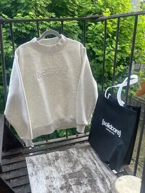 NEW SMALL Solidcore Solidays 2025 Mockneck Sweater